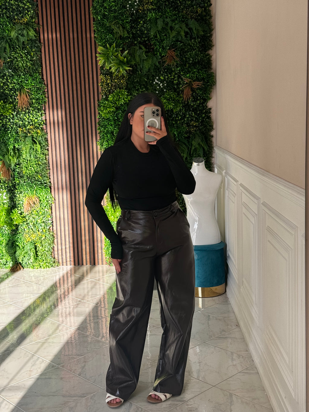Pantalone Ines