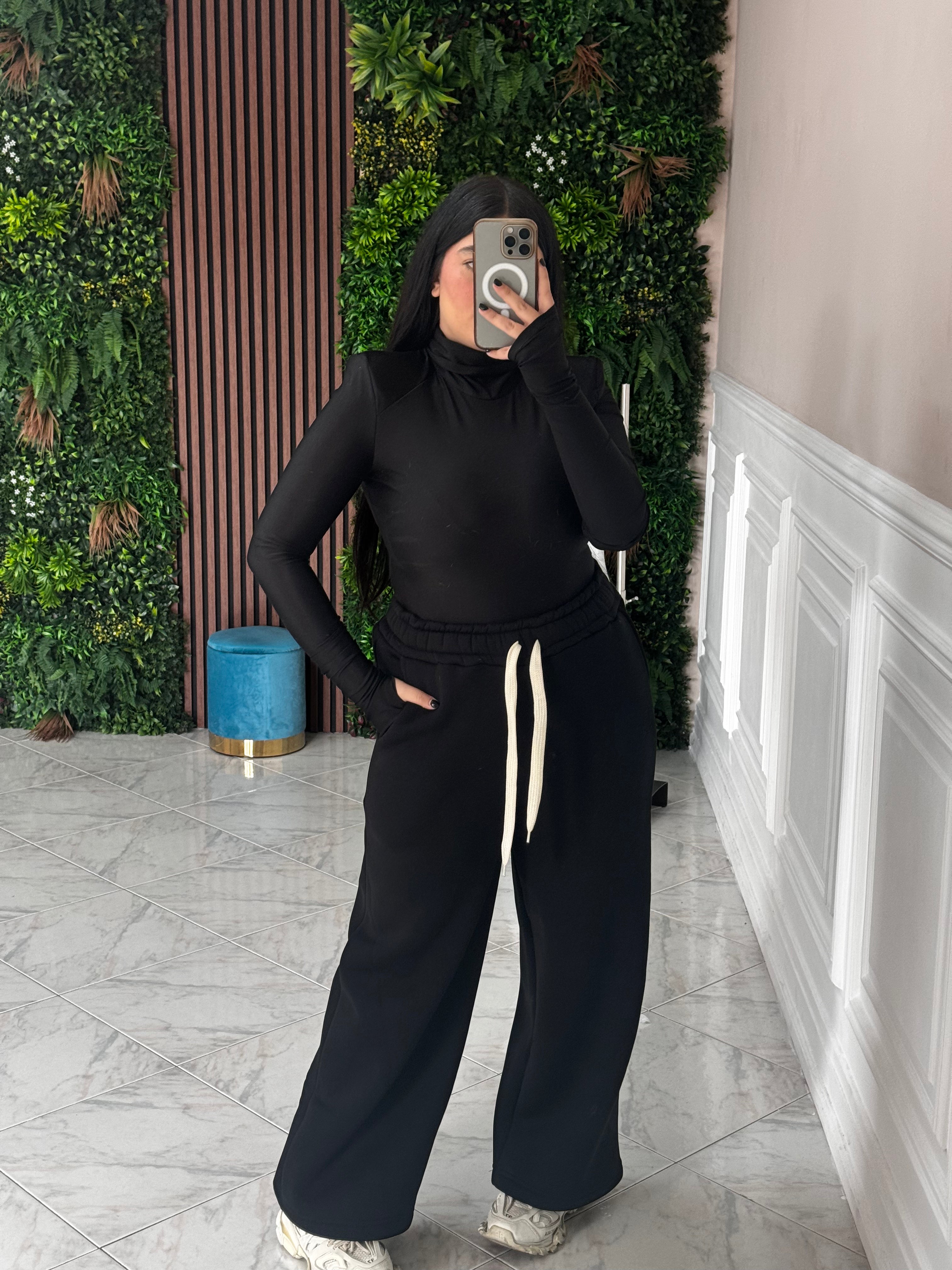 Pantatuta Paola Nero