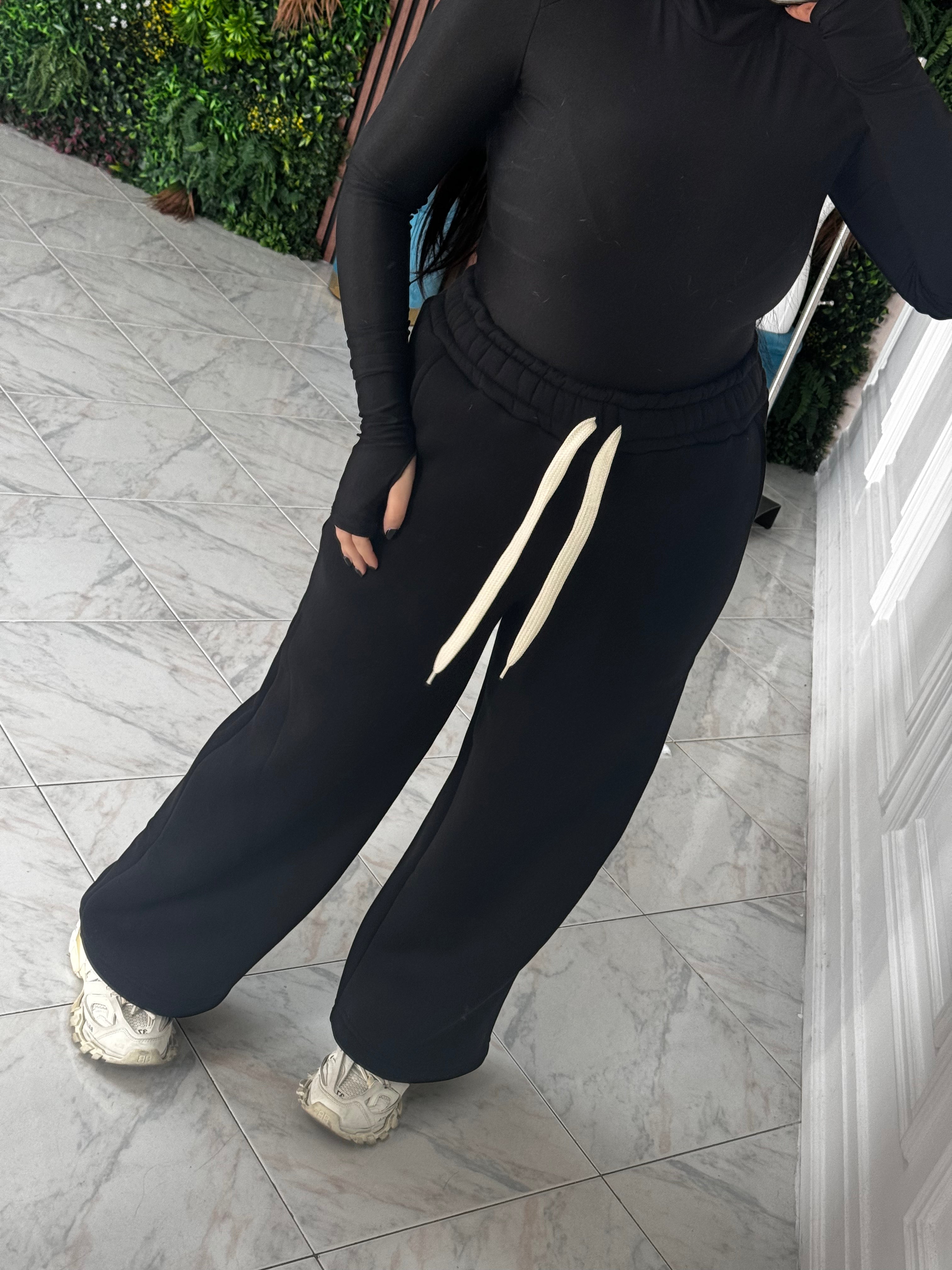 Pantatuta Paola Nero