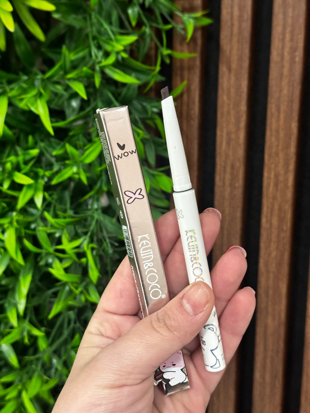 Matita sopracciglia marrone Kevin e coco